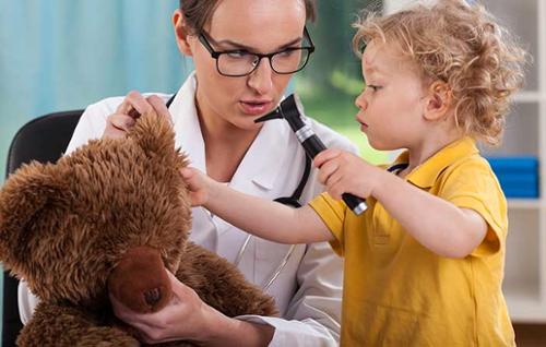 8 Great Reasons to Become a Family Practice Physician